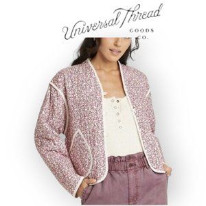 Universal Thread l/s burgundy/cream quilted floral jacket | size L | Spring